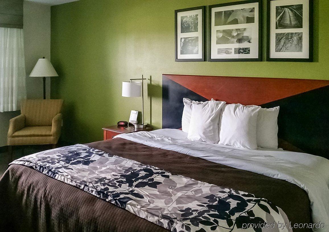 Sleep Inn & Suites Pleasant Hill - Des Moines Exterior photo